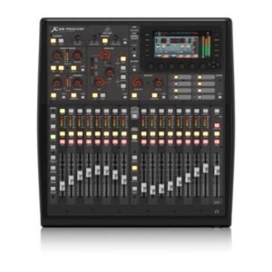 Behringer X32 PRODUCER Consola de mezclas digital montable en rack de 40 entradas y 25 buses con 16 preamplificadores Midas programables, 17 faders motorizados, interfaz de audio de 32 canales y estuche para giras