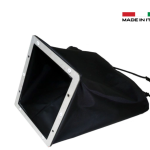 AXIOM | RAINCOV2010 FUNDA PROTECTORA CONTRA LLUVIA P/PANEL DE SEÑALES C/MARCO DE METAL P/AX2010AV2
