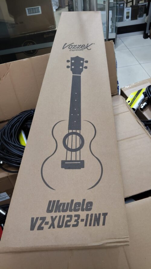 VOZZEX   VZ-XU23-11NT UKELELE 23″ CONCIERTO – COLOR NATURAL C/FUNDA - Imagen 2
