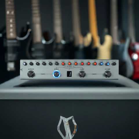 M-VAVE TANK-B | Pedal Multiefectos para Bajo con 36 Presets y 8 IR CAB - Imagen 3